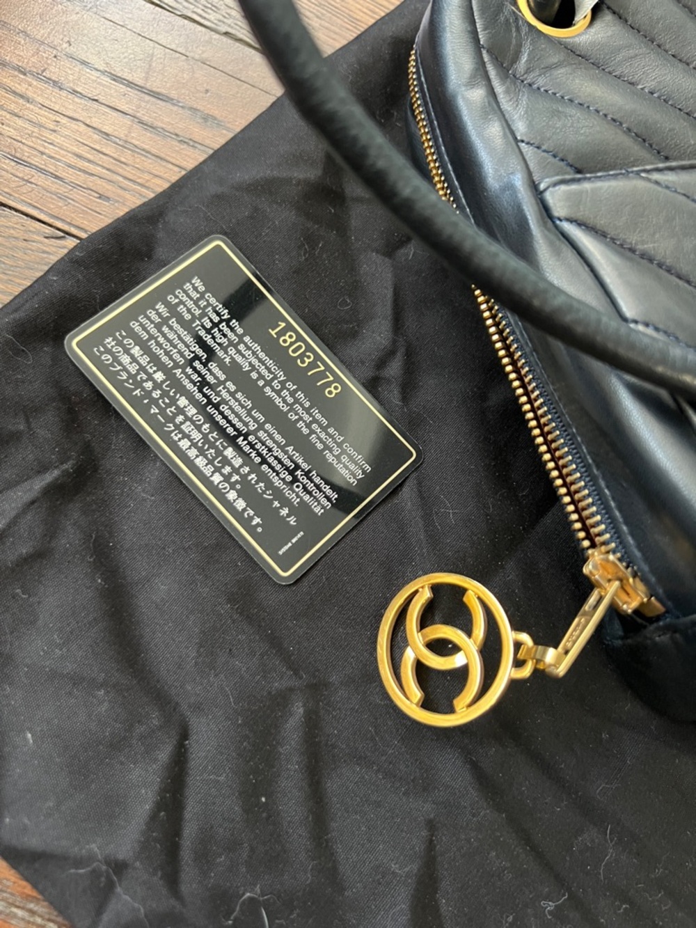 CHANEL CHEVRON Black Quilted CROSSBODY with Gold CC Charm - Picture 13 of 14